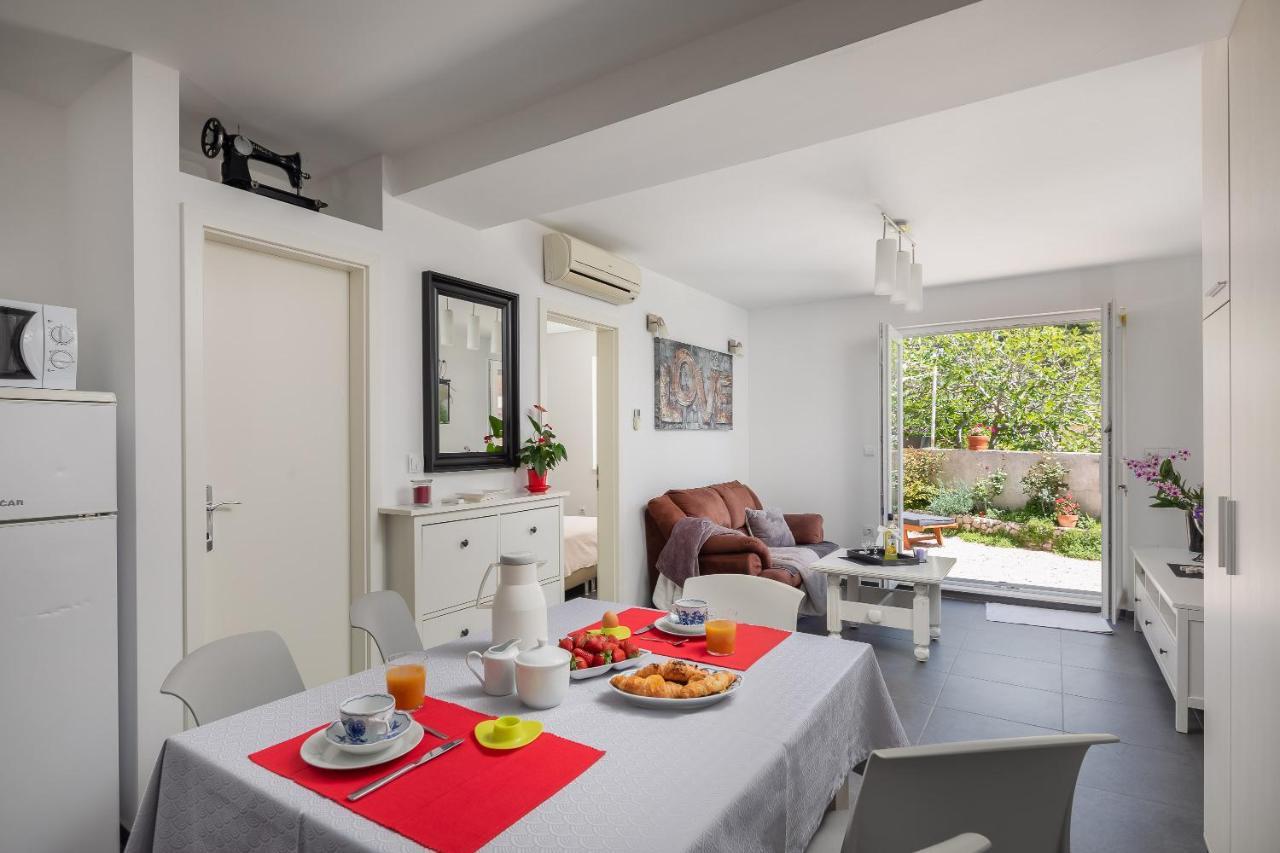 Seaside Apartment Kamelia Mimice Zewnętrze zdjęcie